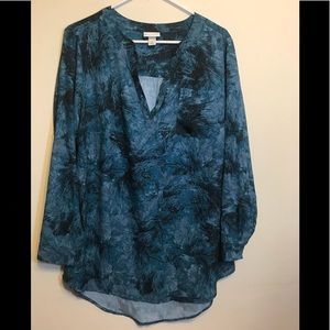 Ava & Viv long sleeve blue black pullover